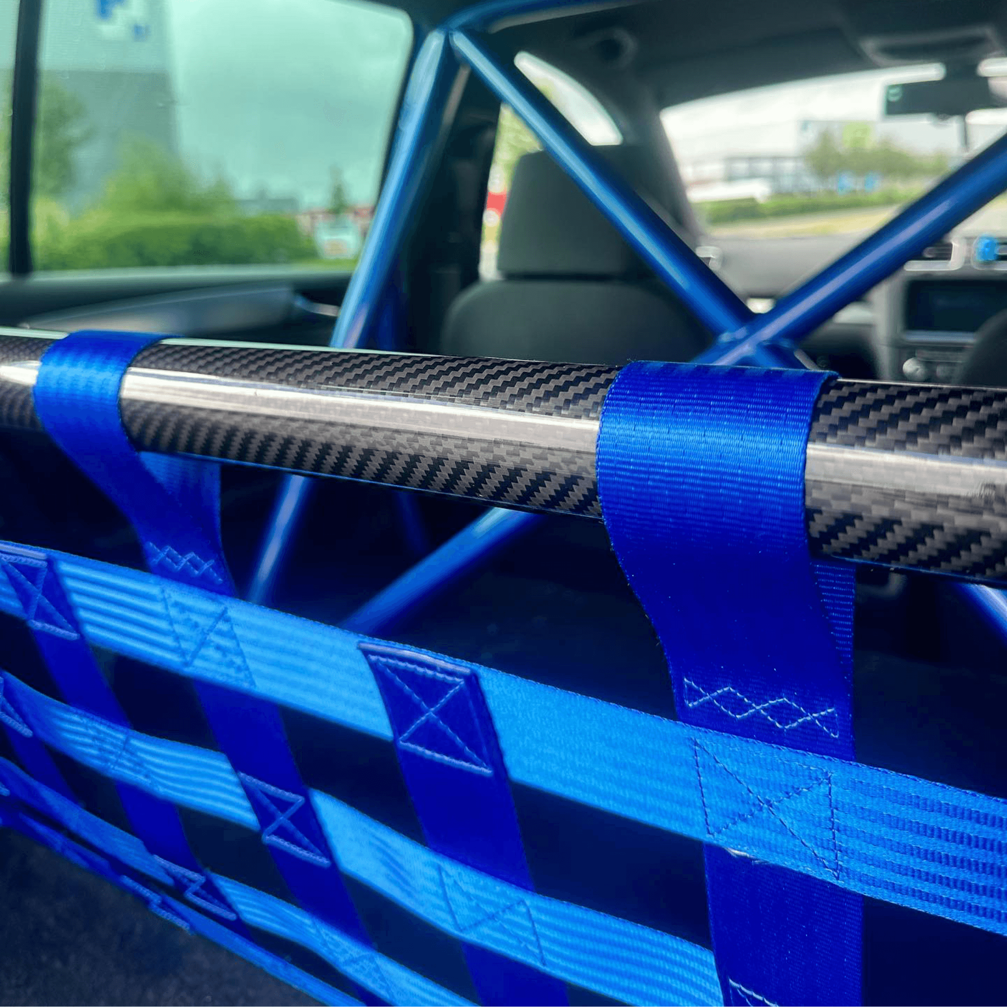 VW Golf Mk6 R GTI Strut bar and Cargo net cargo-nets.co.uk