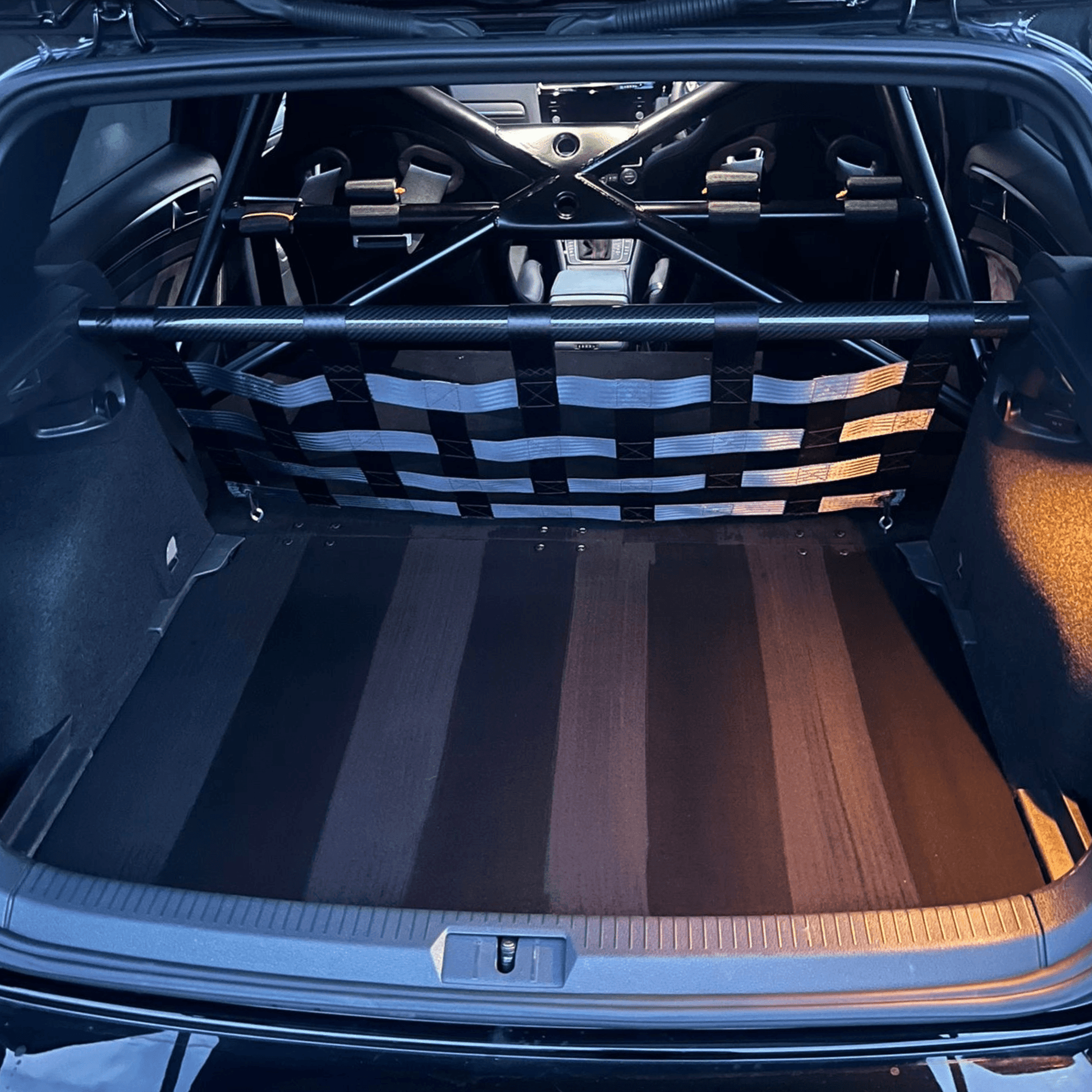 VW Golf Mk7 R GTI Strut bar and Cargo net cargo-nets.co.uk