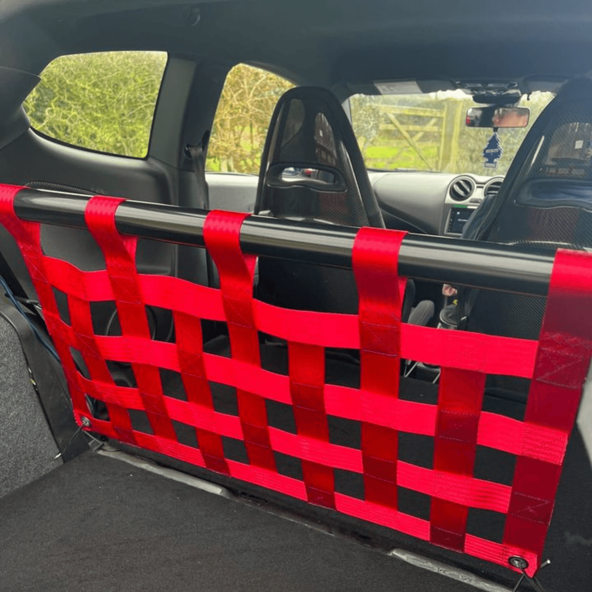 Alfa Romeo MiTo Strut bar and Cargo net cargo-nets.co.uk