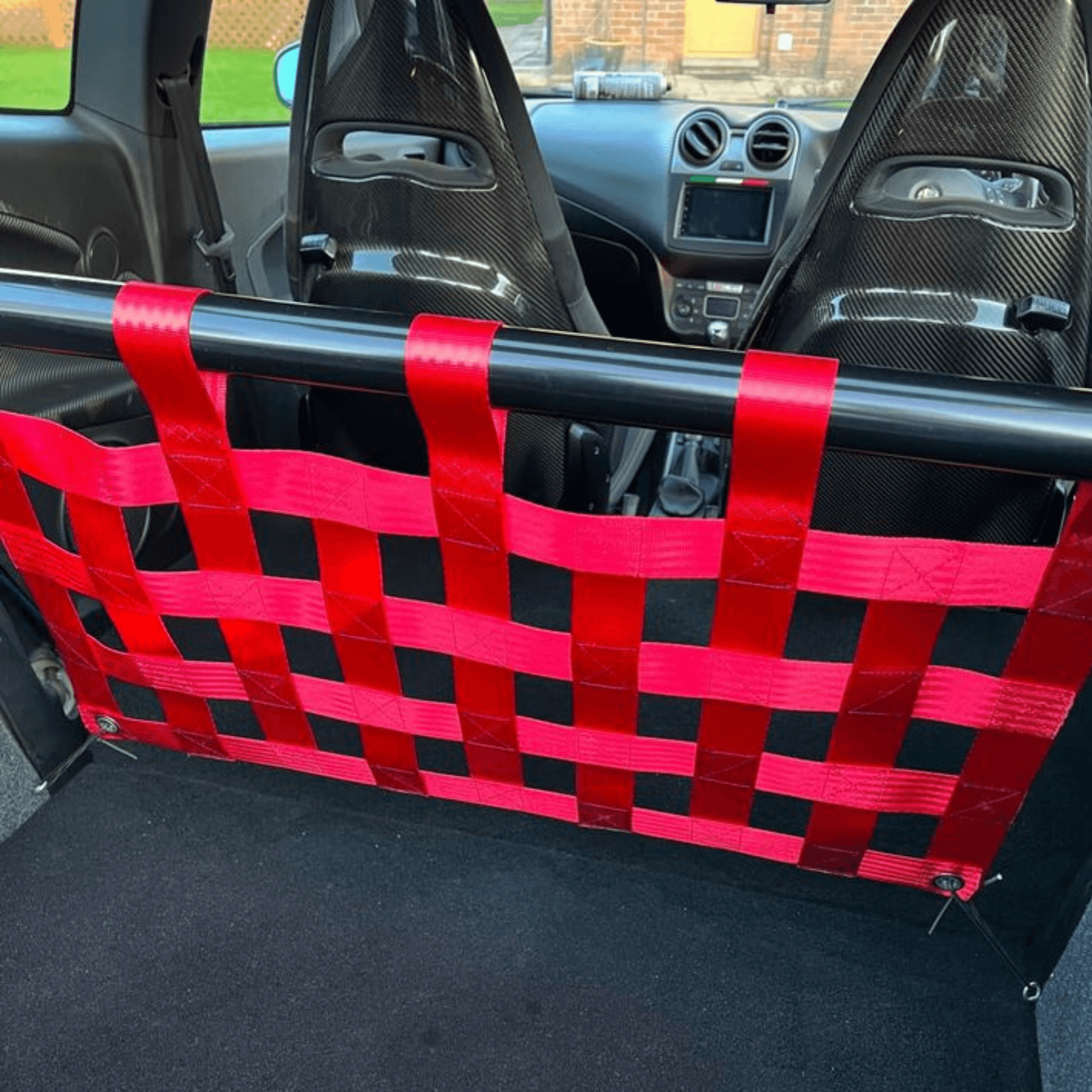 Alfa Romeo MiTo Strut bar and Cargo net cargo-nets.co.uk
