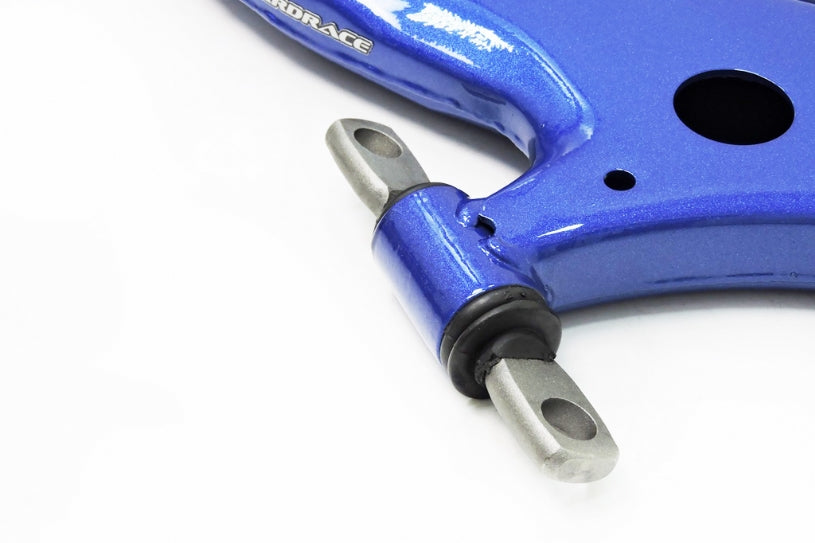 HARDRACE FRONT LOWER CONTROL ARM HardRace