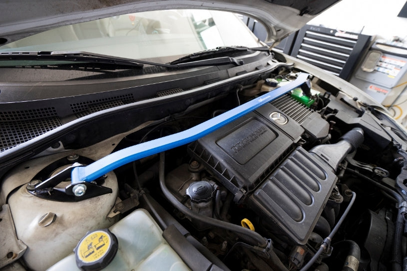 HARDRACE FRONT STRUT BRACE HardRace