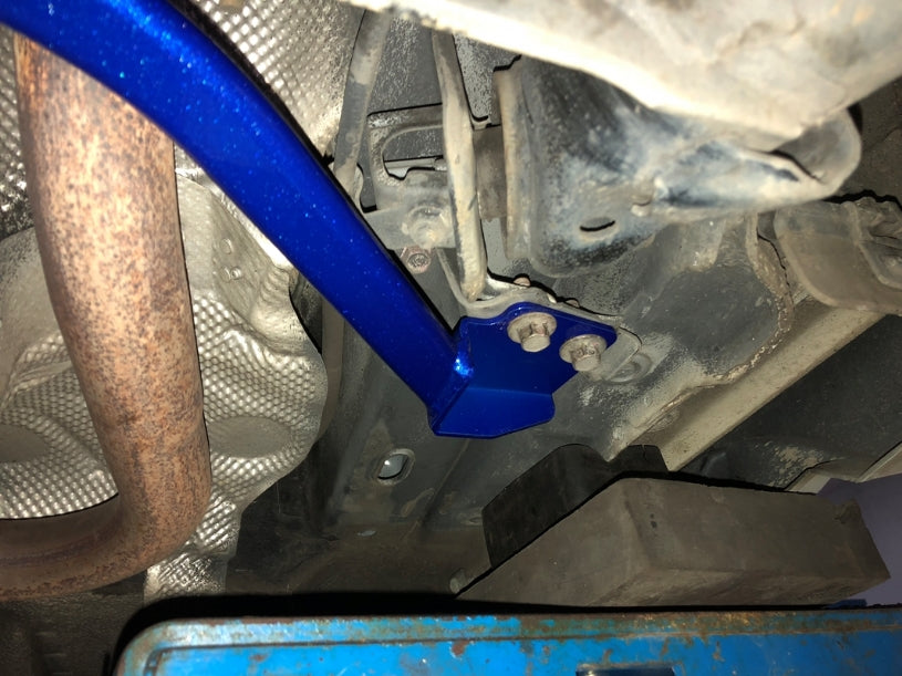 HARDRACE REAR LOWER BRACE HardRace