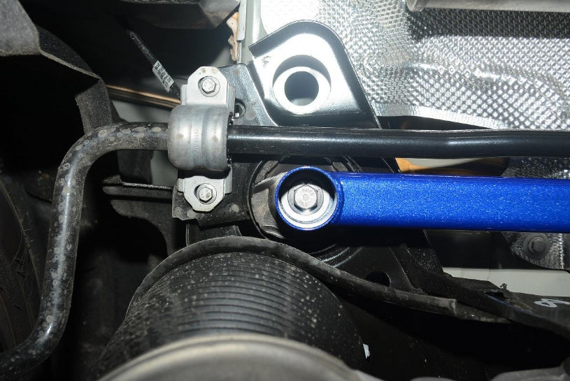 HARDRACE REAR SUBFRAME SUPPORT BRACE HardRace