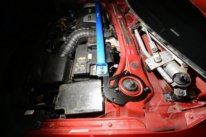 HARDRACE FRONT STRUT BRACE HardRace
