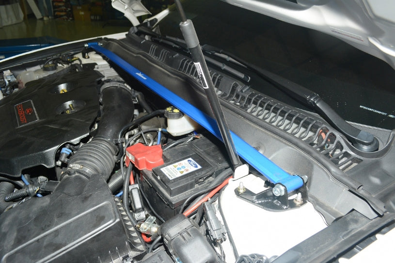 HARDRACE FRONT STRUT BRACE HardRace