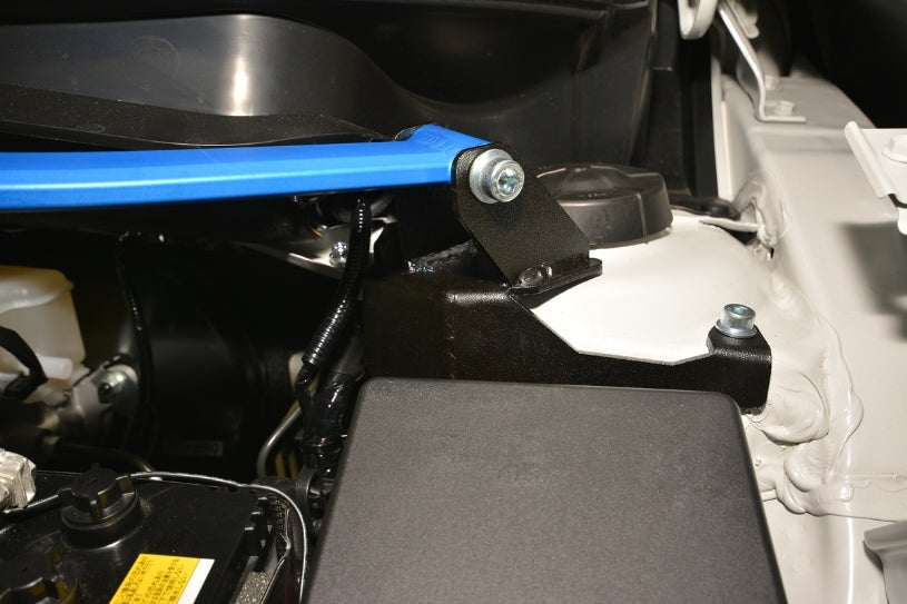 HARDRACE FRONT STRUT BRACE HardRace