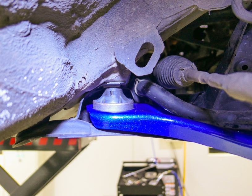 HARDRACE FRONT LOWER CONTROL ARM HardRace