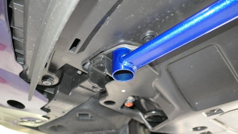 HARDRACE FRONT RADIATOR BRACE HardRace