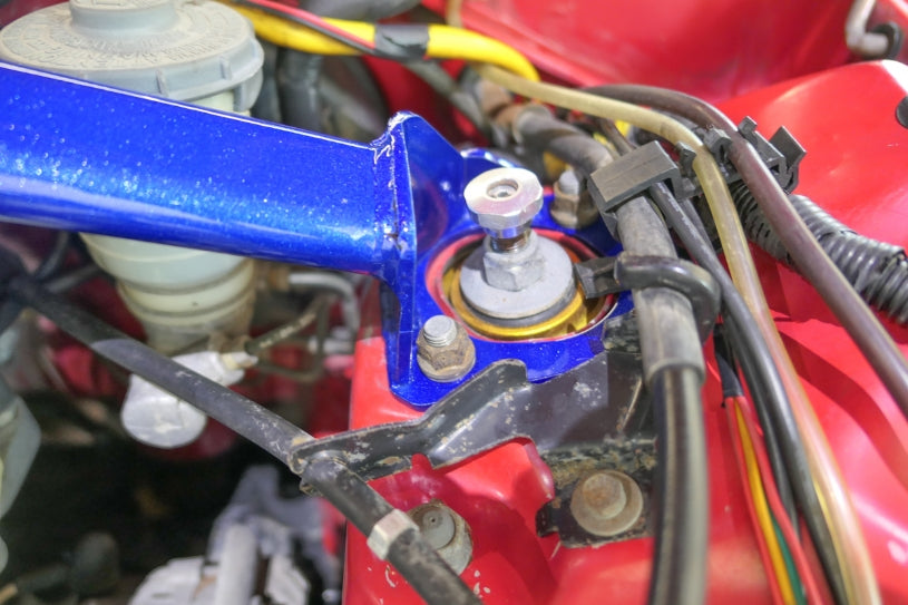 HARDRACE FRONT STRUT BRACE HardRace