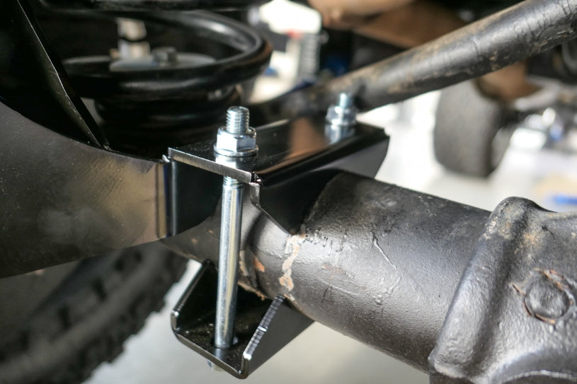HARDRACE REAR TRACK BAR RELOCATION BRACKET HardRace