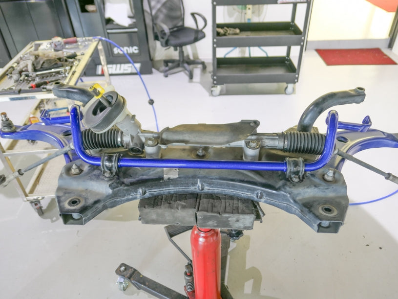 HARDRACE FRONT ANTI ROLL BAR HardRace