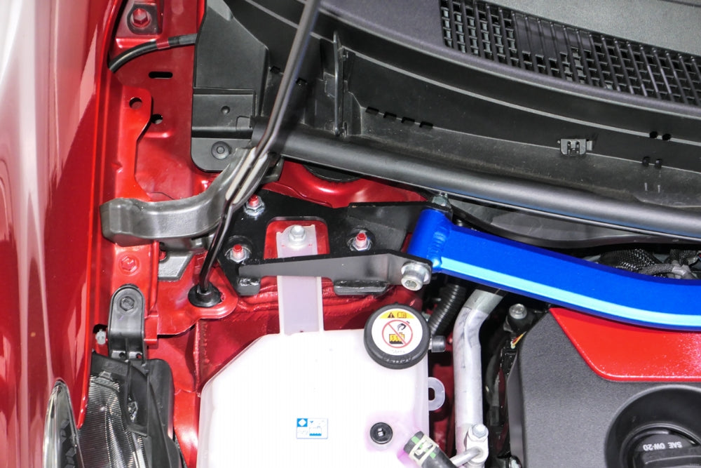 HARDRACE FRONT STRUT BRACE HardRace