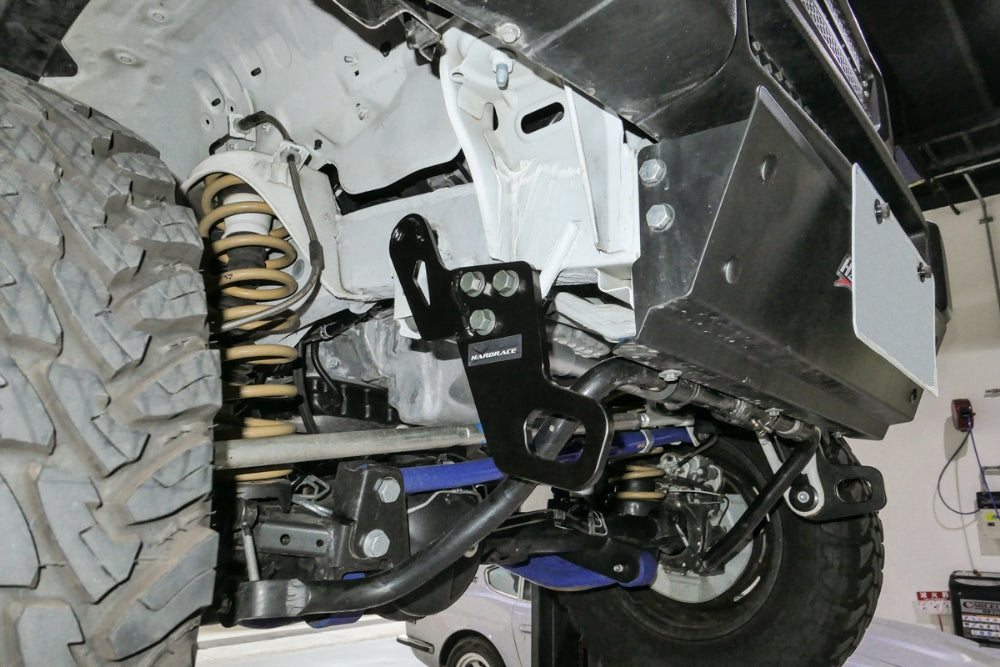 HARDRACE FRONT TOW HOOK KIT HardRace