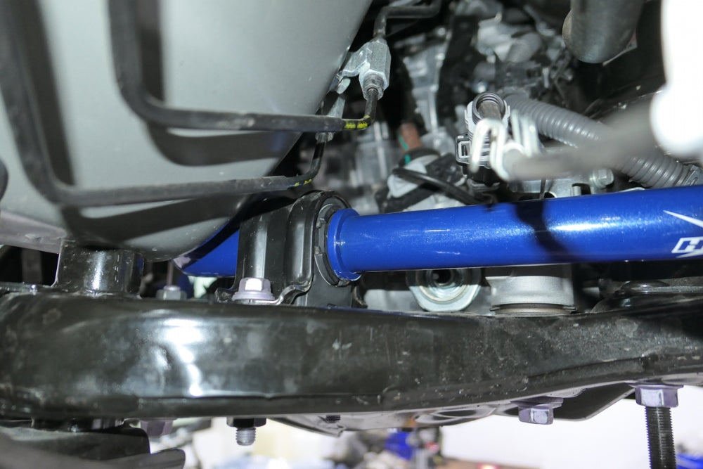 HARDRACE FRONT ANTI ROLL BAR HardRace