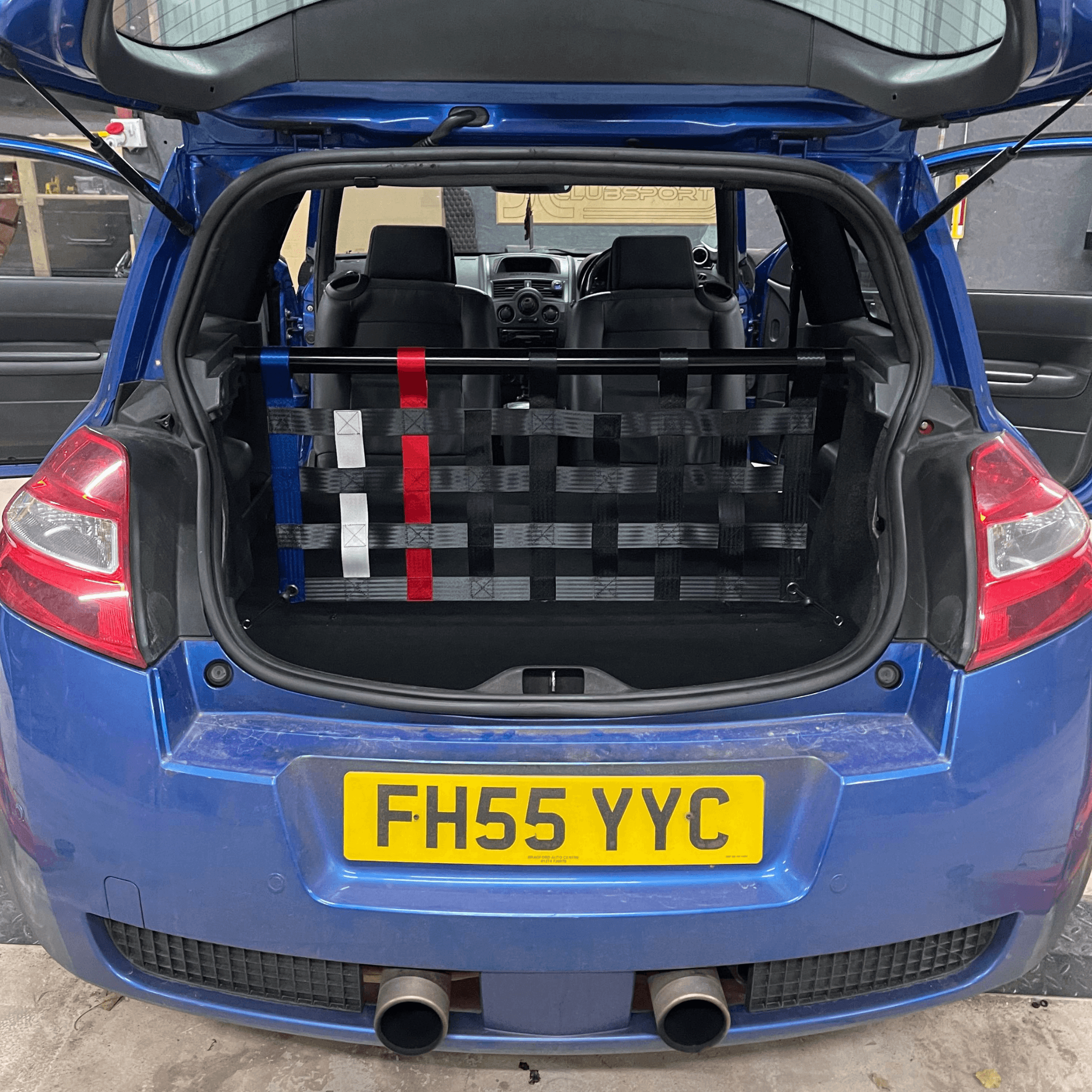 Renault Megane Mk2 RS 225 Strut bar and Cargo net cargo-nets.co.uk