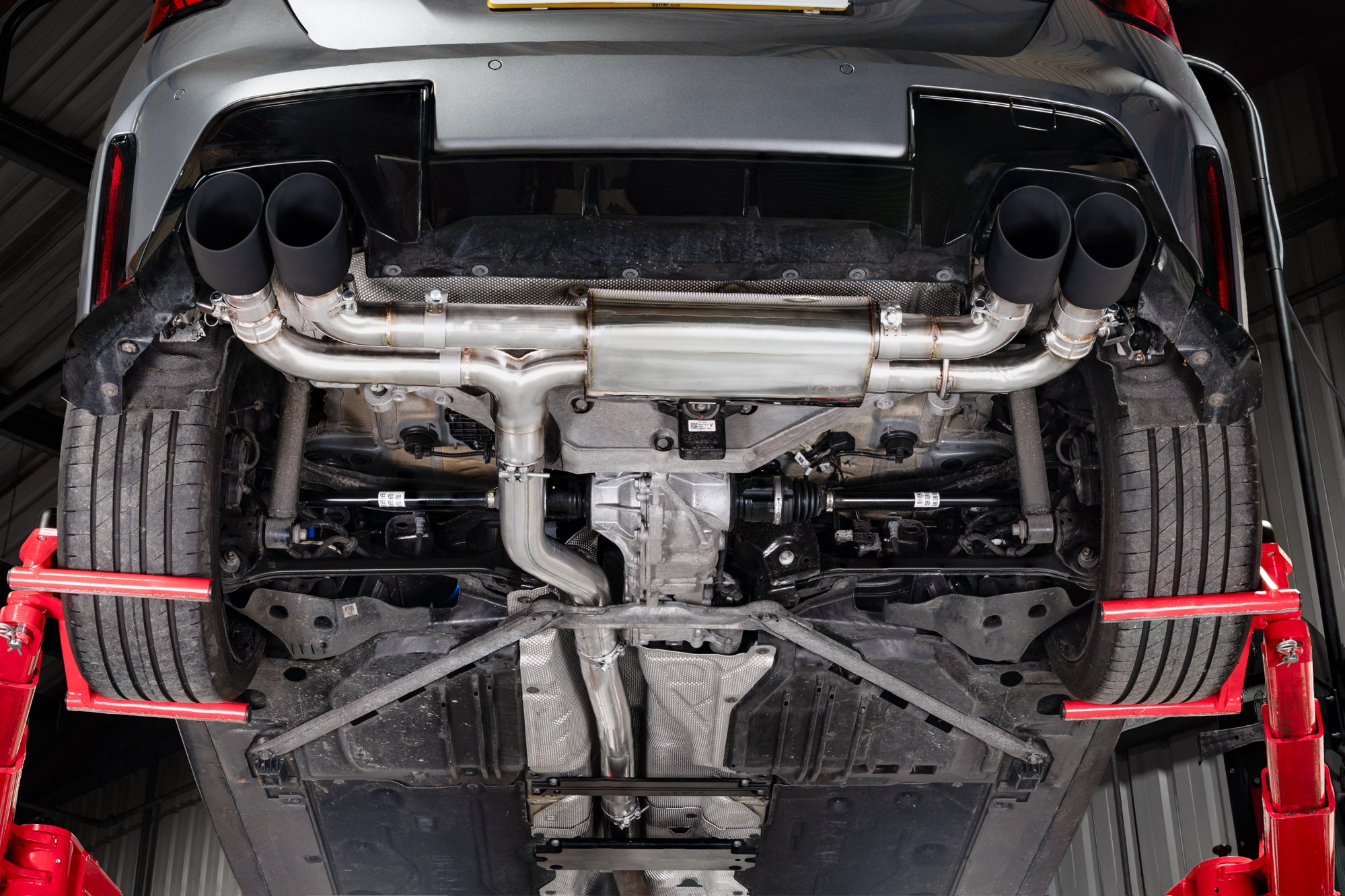 Scorpion BMW F70 M135i GPF-Back system