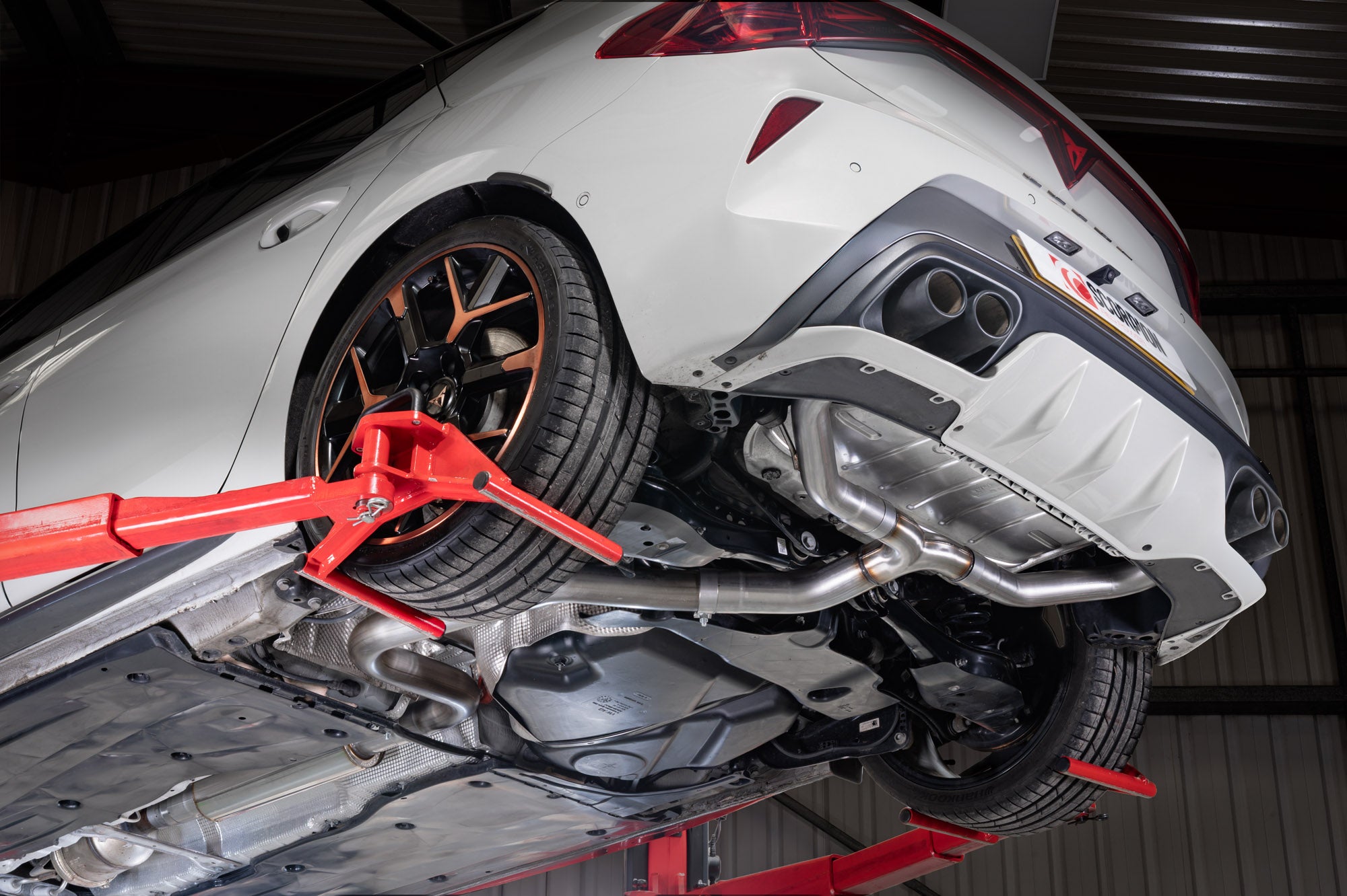 Scorpion CUPRA Leon 300 VZ3 TSI Predator Resonated GPF Back System