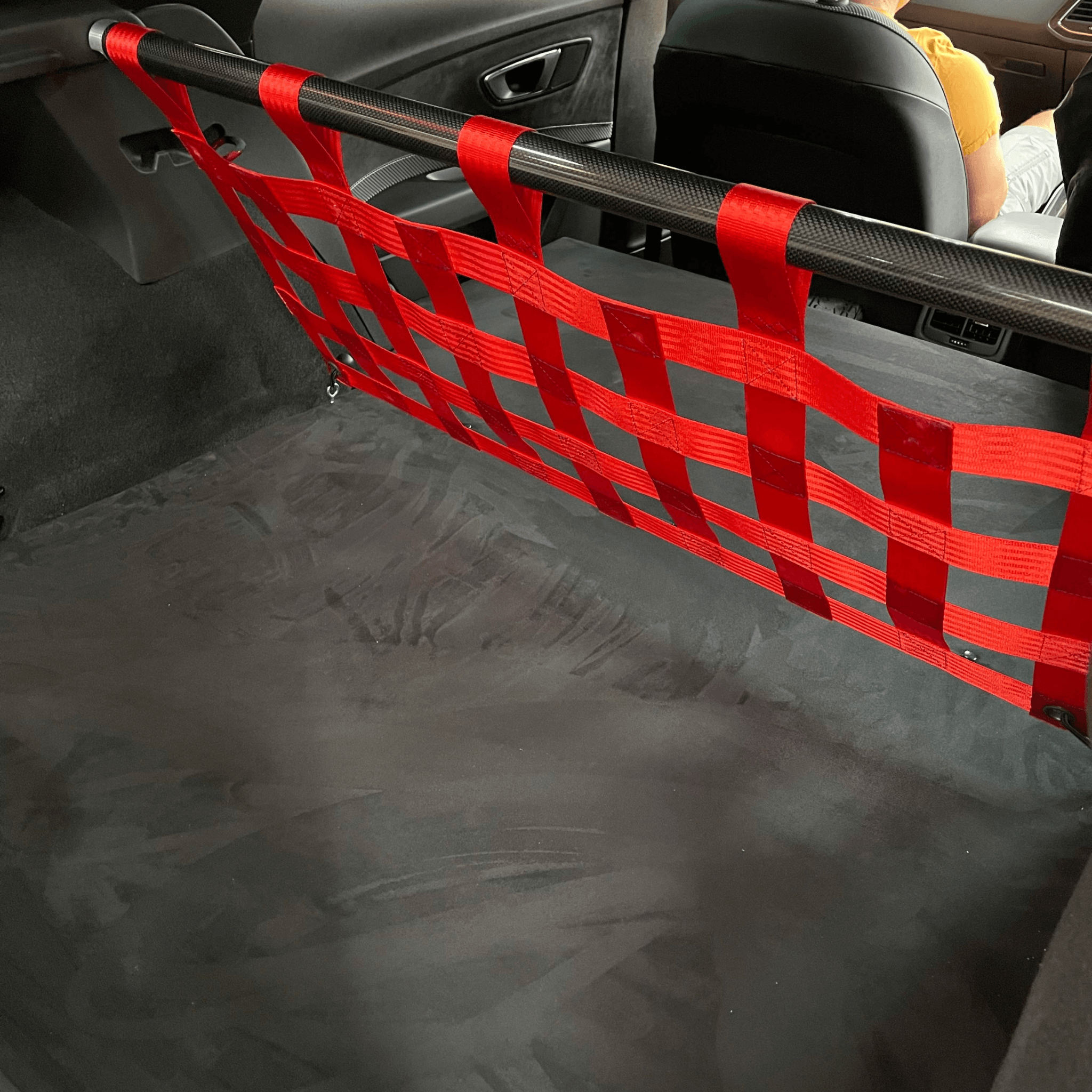 Seat Leon Mk3 Cupra 5F Strut bar and Cargo net cargo-nets.co.uk