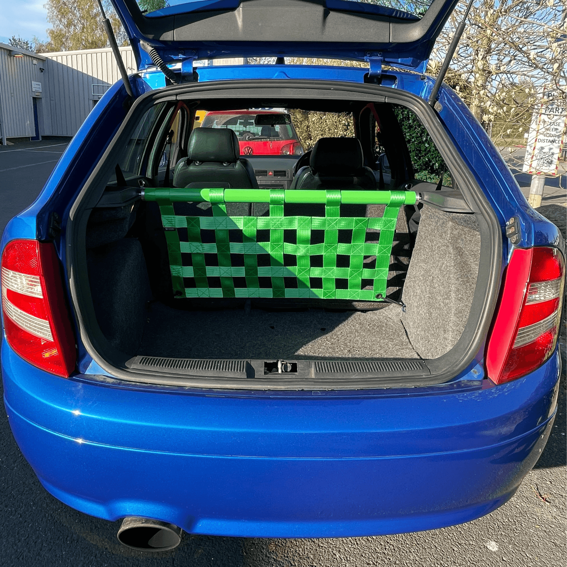 Skoda Fabia vRS Mk1 6Y Strut Bar and Cargo Net cargo-nets.co.uk