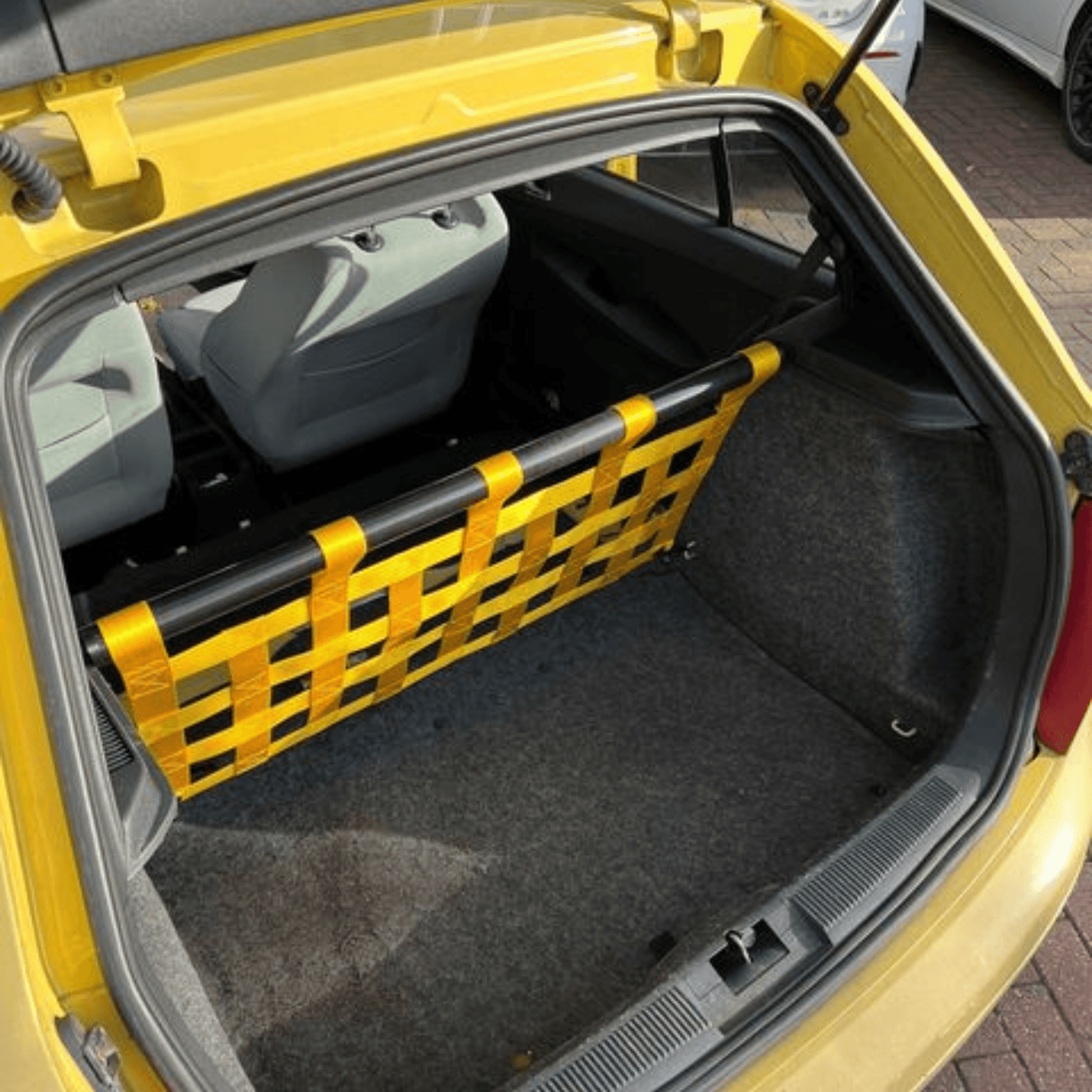 Skoda Fabia vRS Mk1 6Y Strut Bar and Cargo Net cargo-nets.co.uk