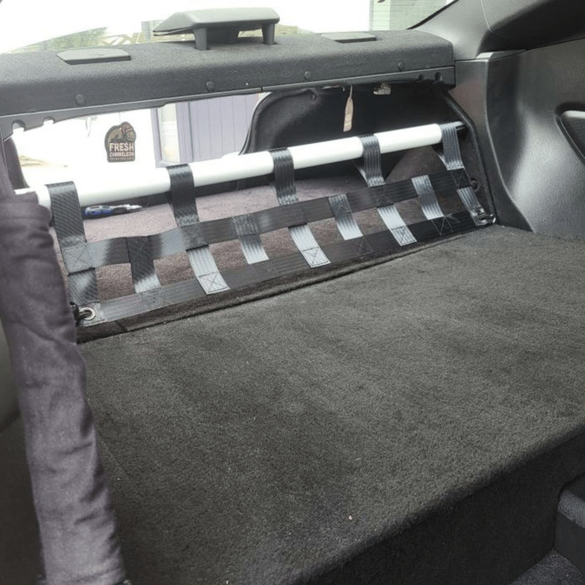 Toyota GT86 Strut bar and Cargo net cargo-nets.co.uk