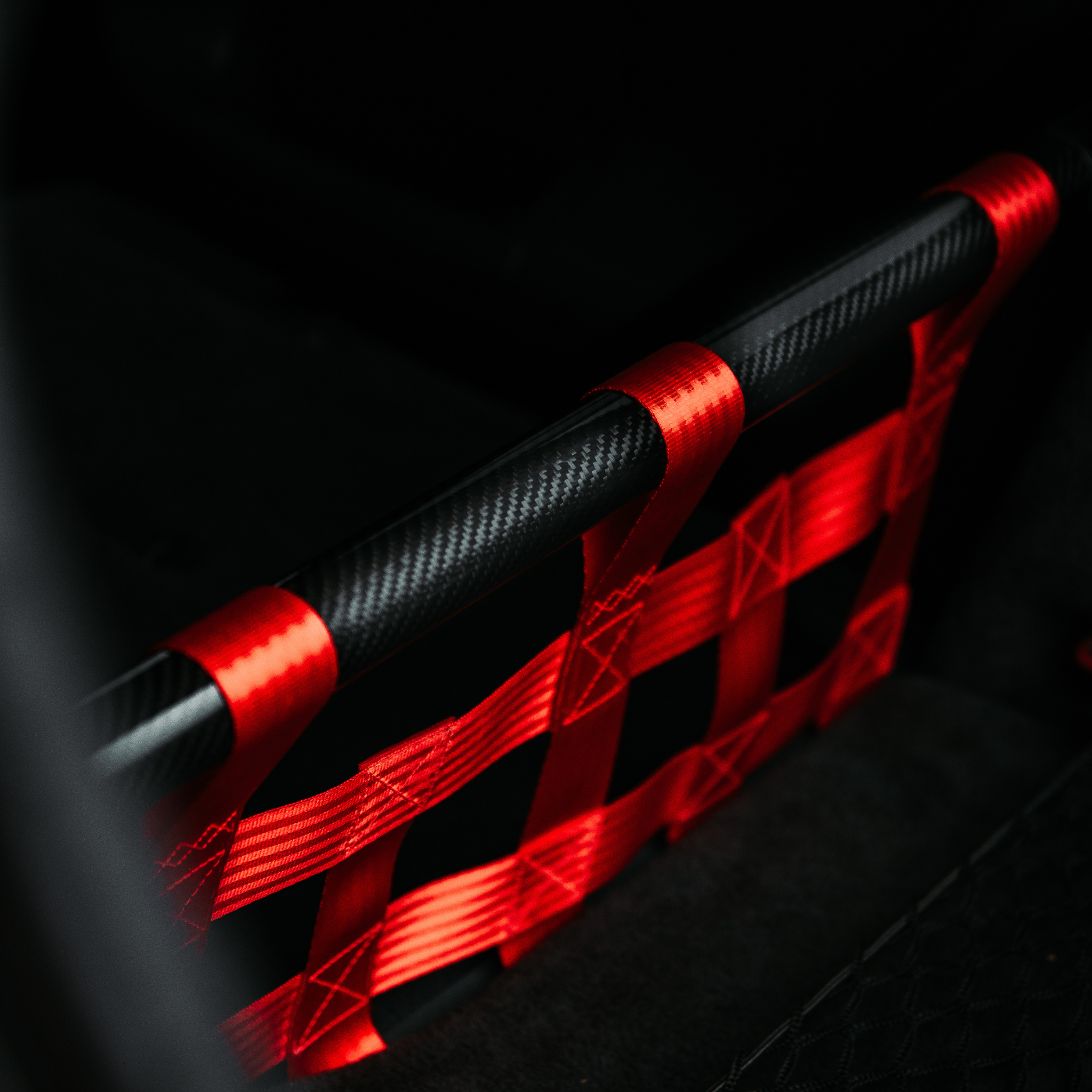 Volvo C30 Strut bar and Cargo net cargo-nets.co.uk