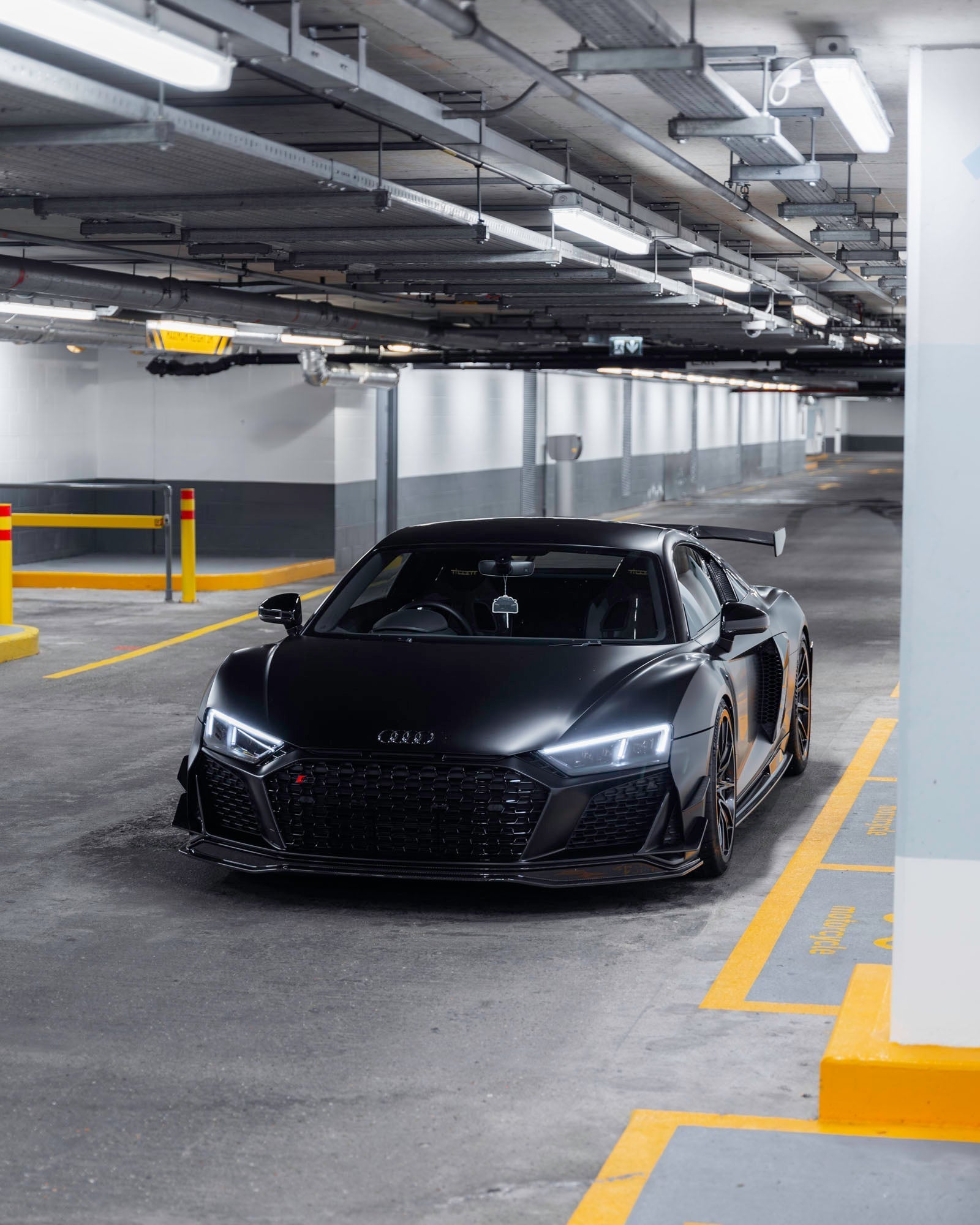 Audi R8 4S Facelift Pre-Preg Carbon Fibre Front Splitter by FORM FORM Industries