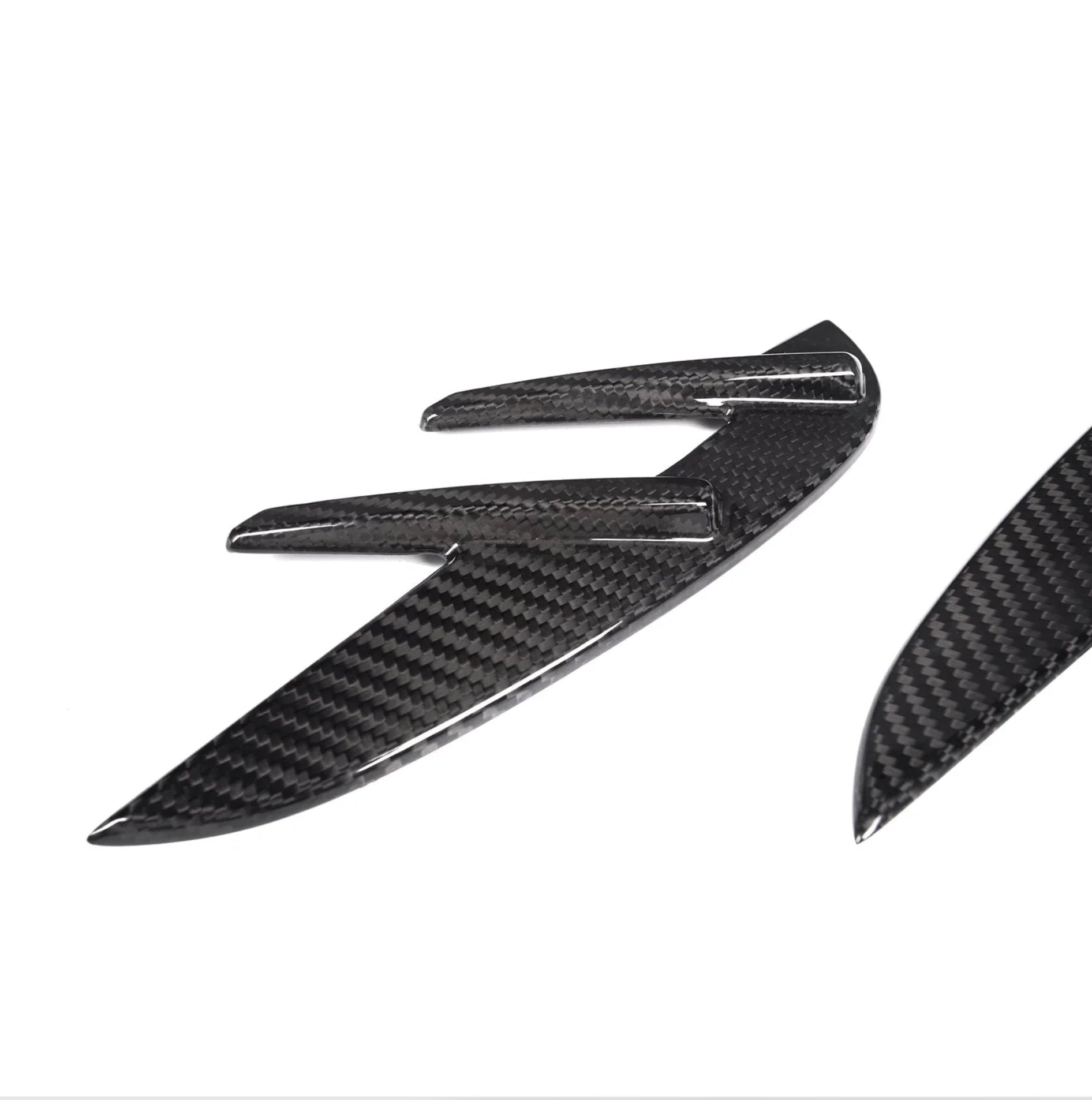 BMW G82 G83 M4 Pre-Preg Carbon Fibre Side Fender Trim Covers by FORM (2021+) FORM Industries