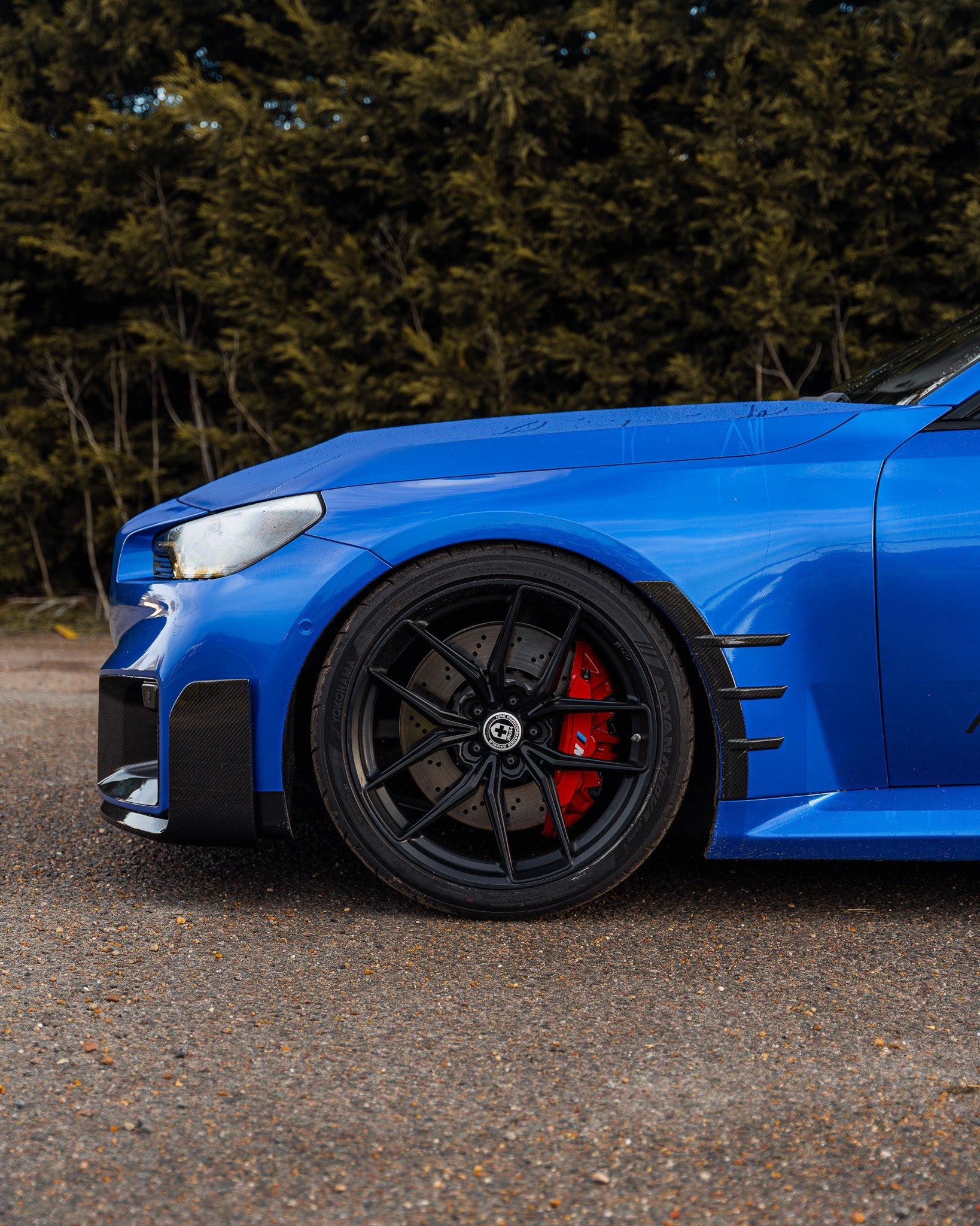 BMW M2 G87 Pre-Preg Carbon Fibre Front Side Fender Trim Spats by FORM (2023+) FORM Industries