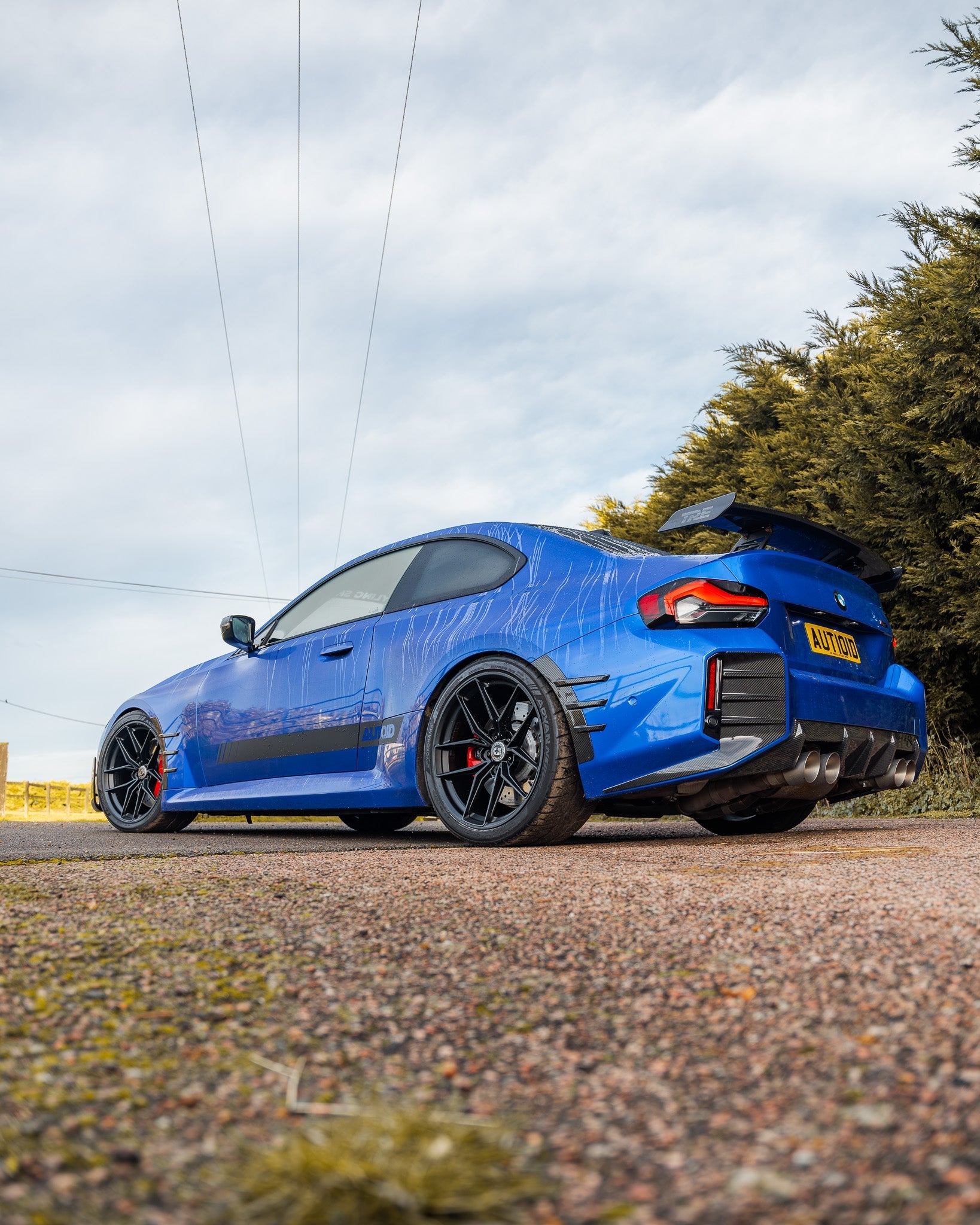 BMW M2 G87 Pre-Preg Carbon Fibre Rear Side Fender Trim Spats by FORM (2023+) FORM Industries