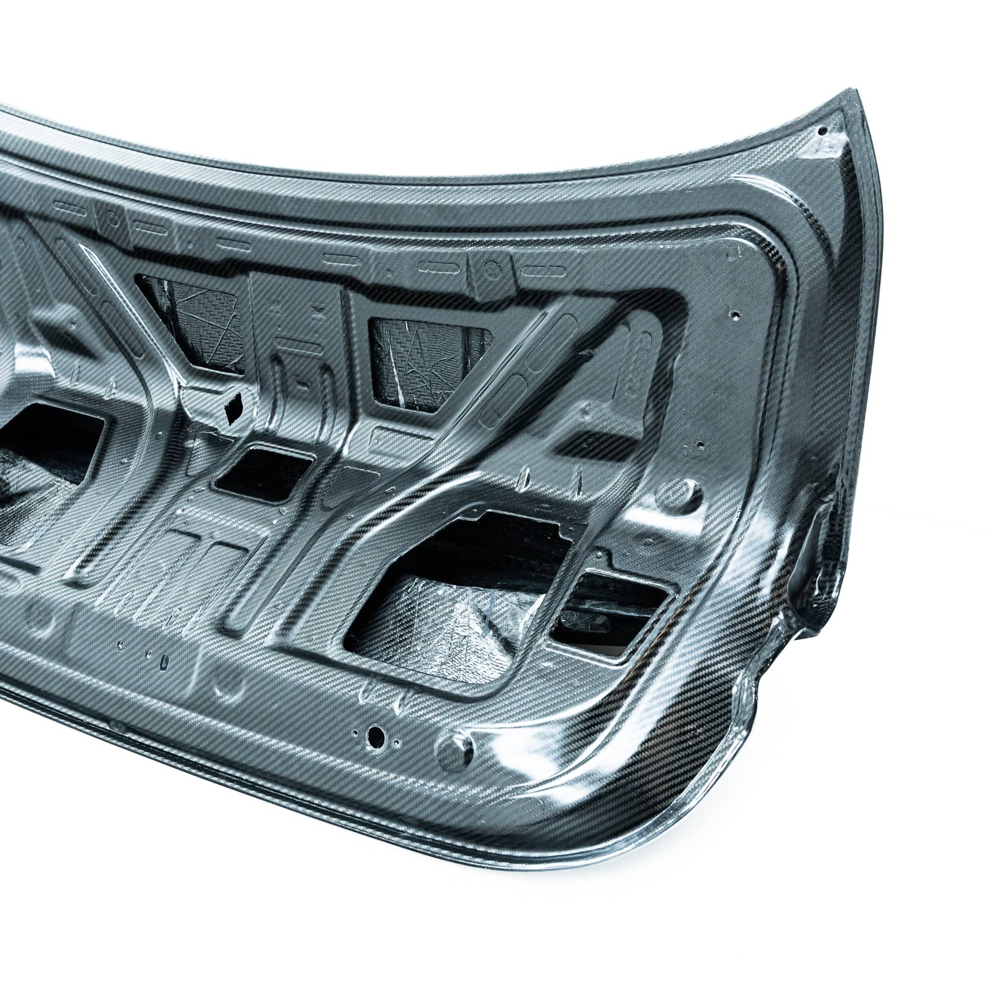 BMW M4 G82 Pre-Preg Carbon Fibre L-CSL Boot Lid by FORM (2020+) FORM Industries