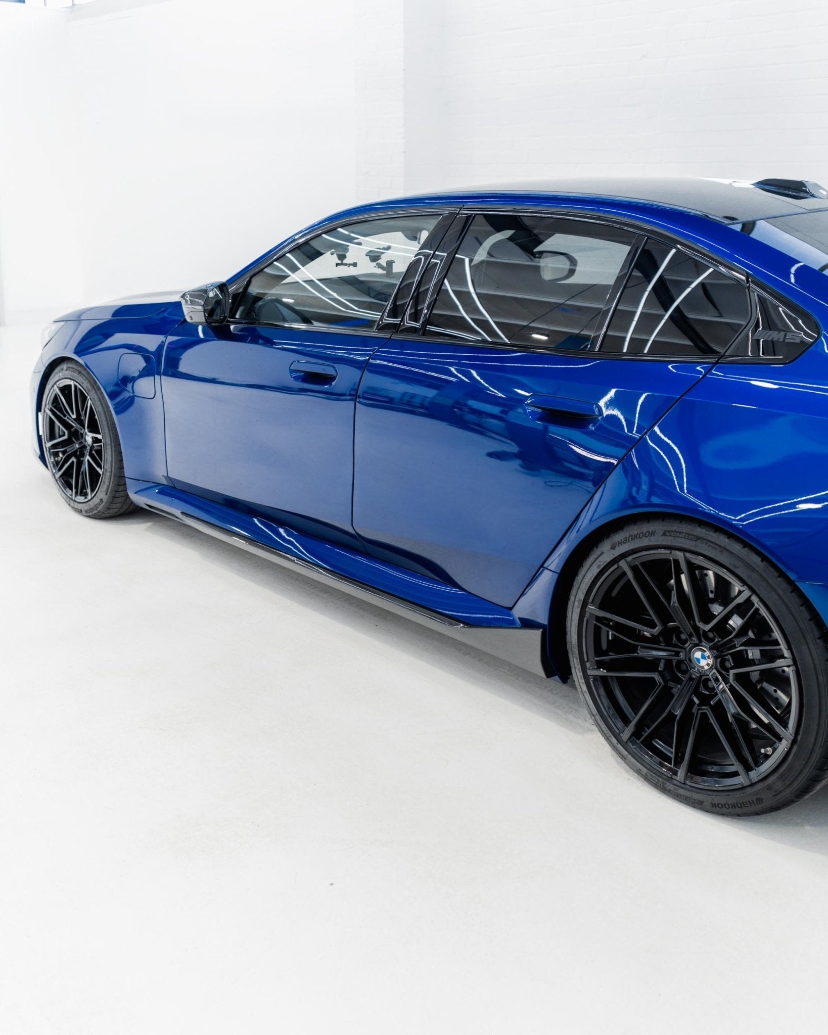 BMW M5 G90 G99 Pre-Preg Carbon Fibre Side Skirts by FORM (2024+) FORM Industries