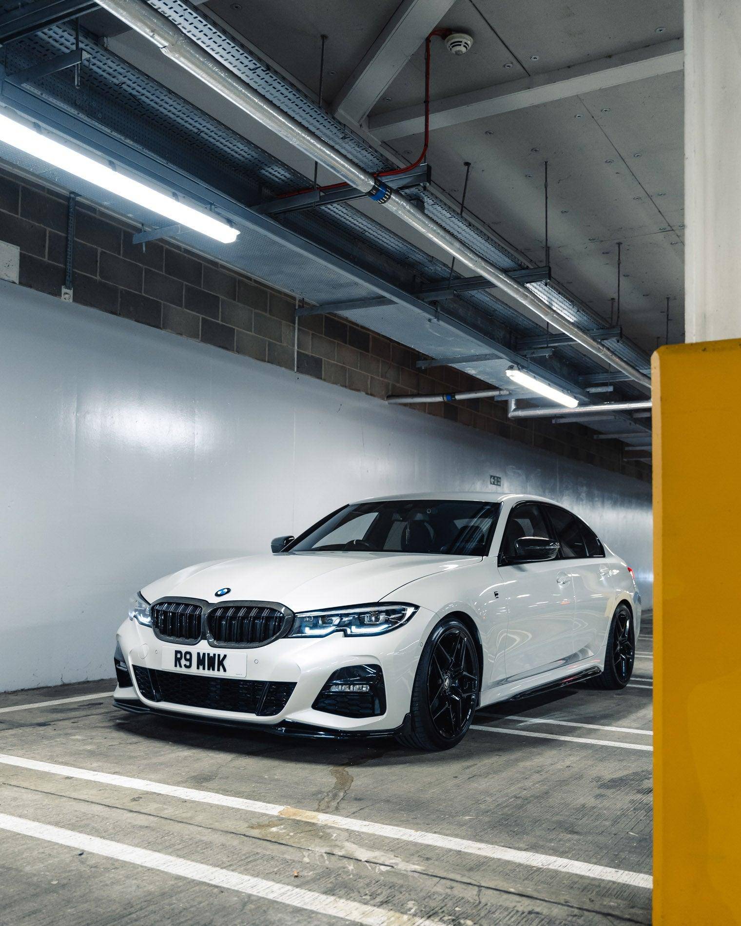 Carbon Fibre Double Slat Kidney Grilles for BMW 3 Series Pre-LCI by FORM (2019-2023, G20 G21) FORM Industries