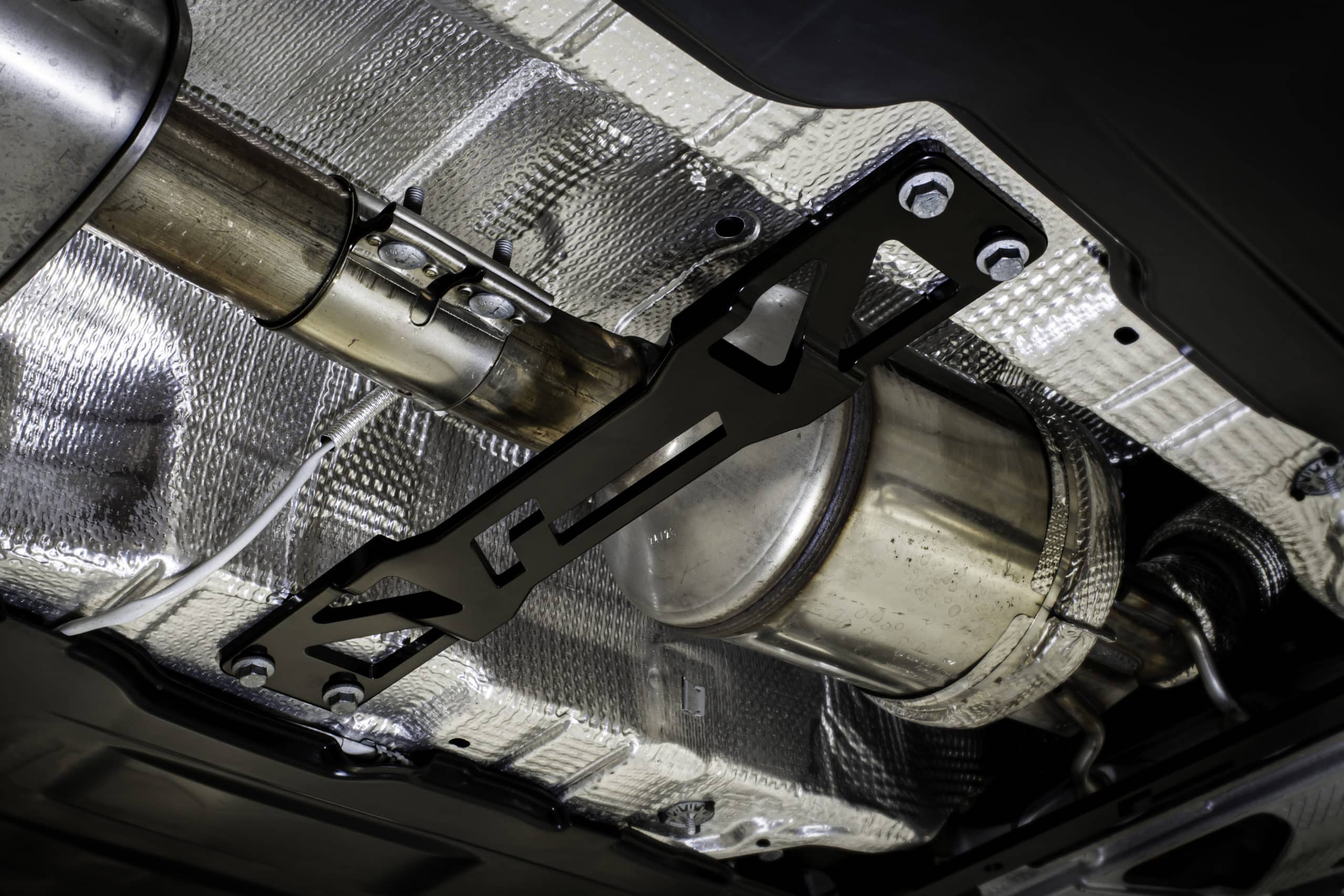 Racingline Billet Underbody Tunnel Braces - MQB Models