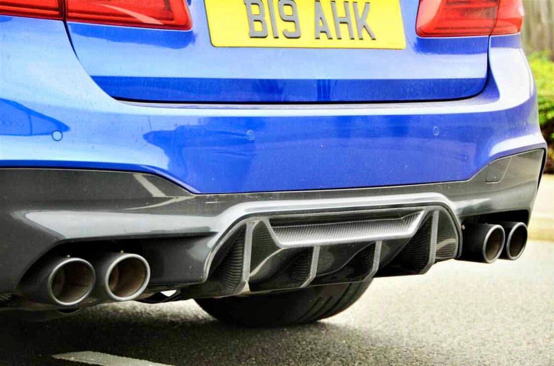 BMW F90 M5 SALOON FULL CARBON FIBRE KIT - V2