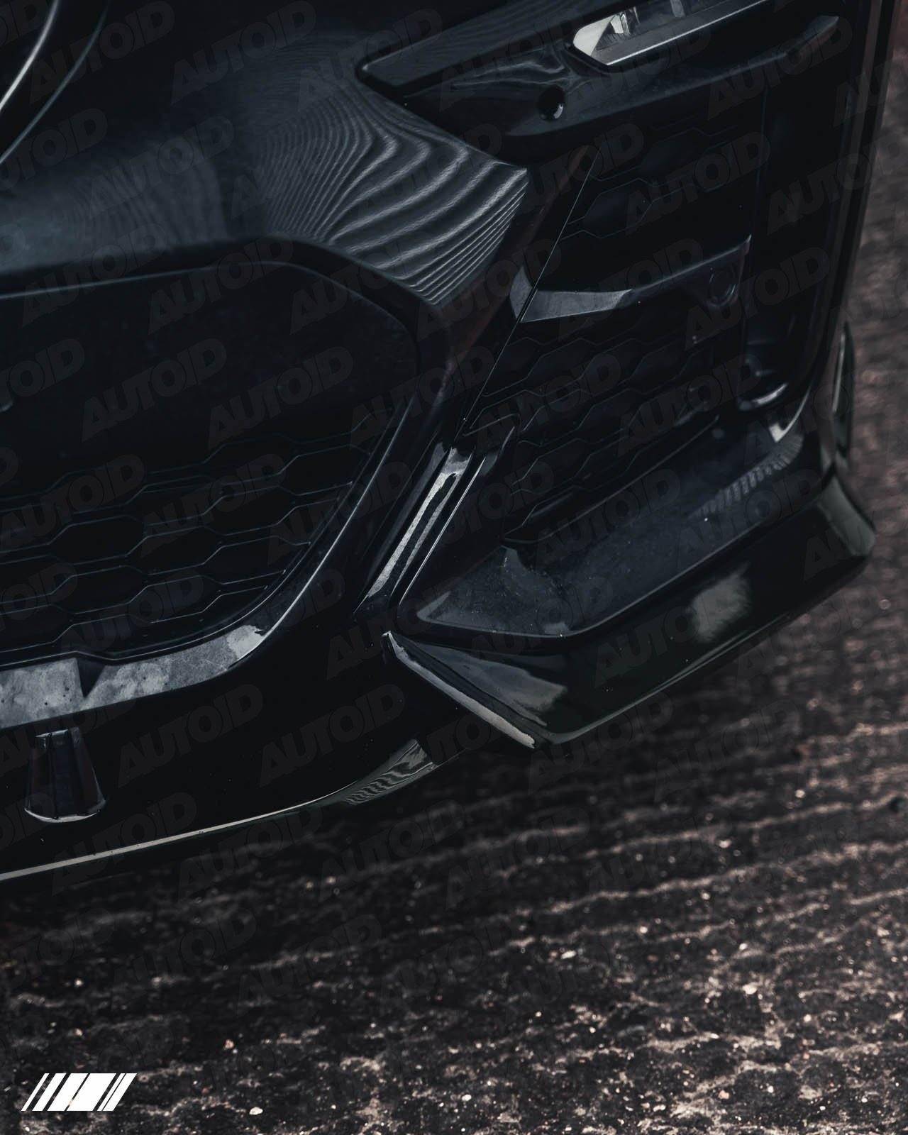 Gloss Black Competition Front Splitter for BMW X7 by FORM (2018+, G07) FORM Industries