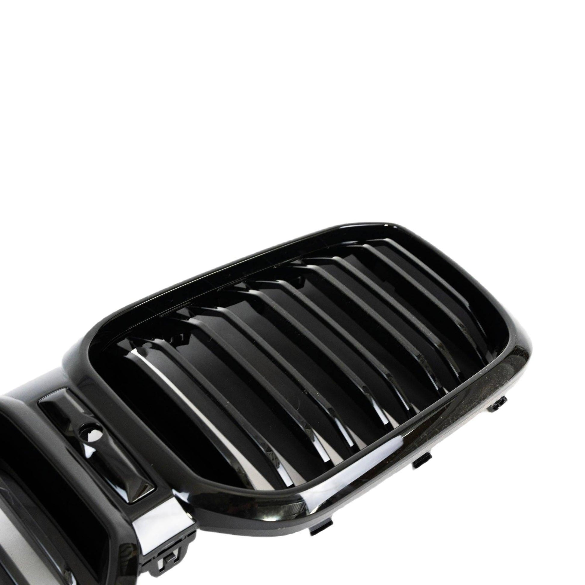BMW X3 G01 LCI & X4 G02 LCI Gloss Black Kidney Grille by FORM (2021-2024) FORM Industries
