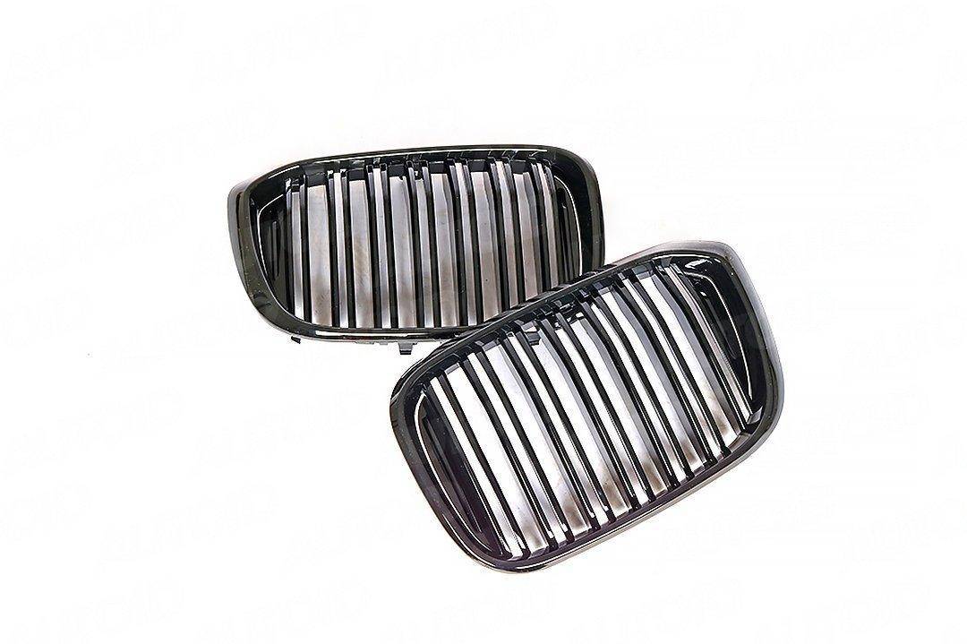 Gloss Black Kidney Grilles for BMW X3 & X4 by FORM (2019-2022, G01 G02) FORM Industries