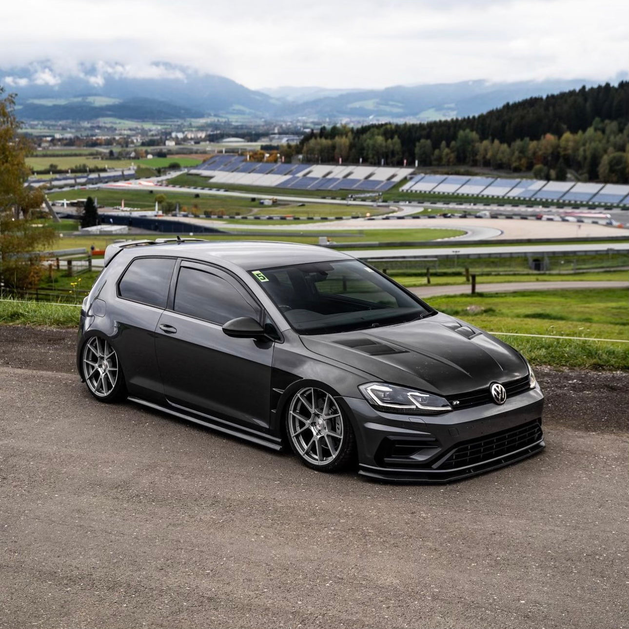VW Golf Mk7 & Mk7.5 Carbon Fibre Front Fenders by FORM (2013-2020) FORM Industries