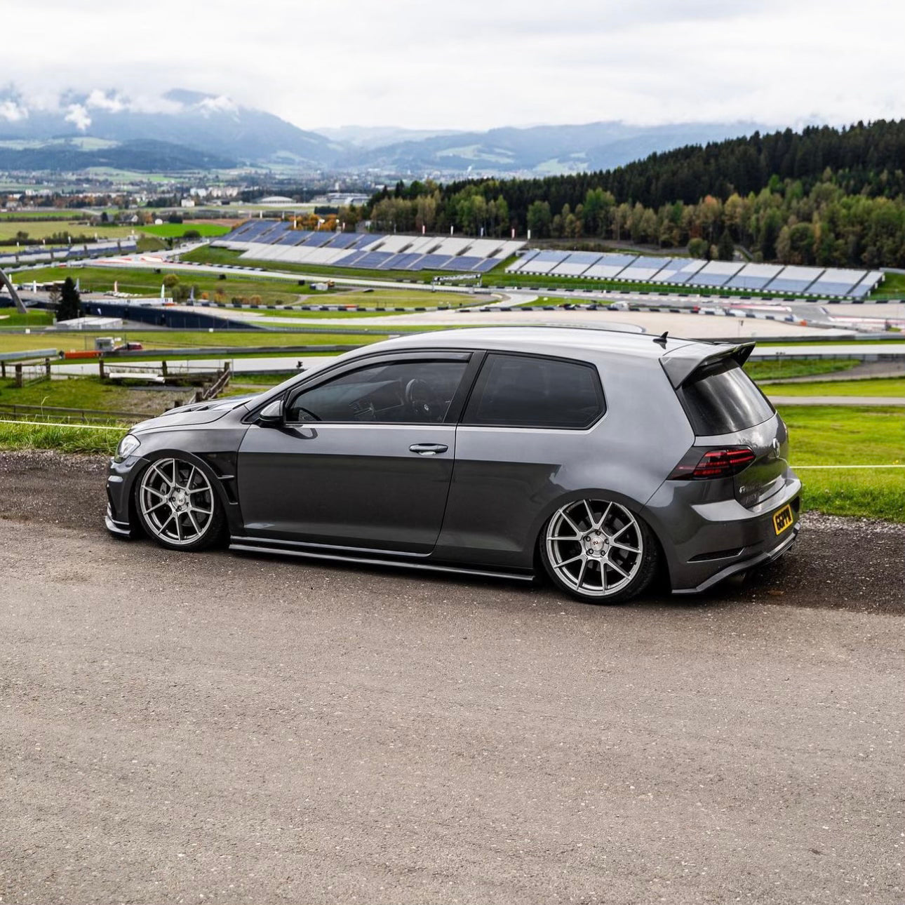 VW Golf Mk7 & Mk7.5 Carbon Fibre Front Fenders by FORM (2013-2020) FORM Industries