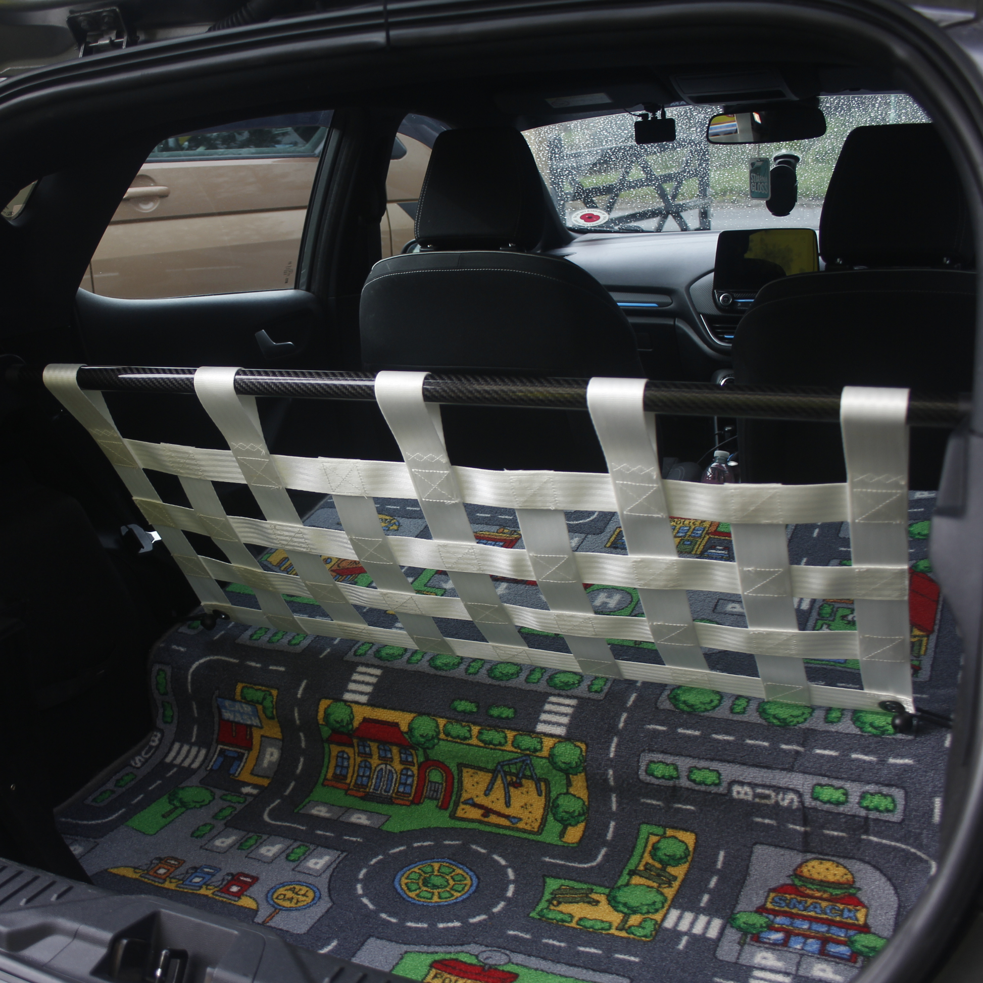 Ford Fiesta Mk8 ST Strut bar and Cargo net cargo-nets.co.uk