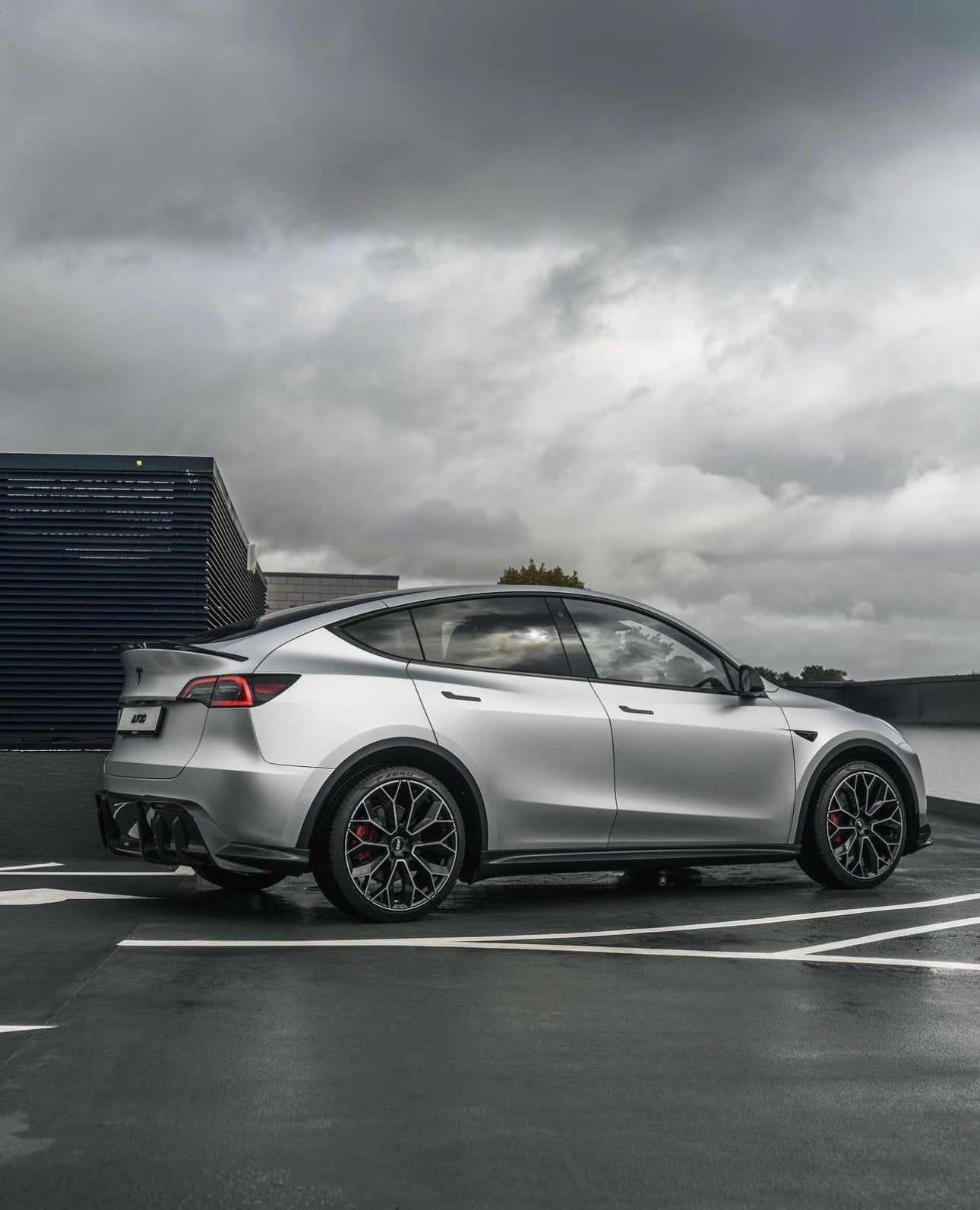 Tesla Model Y Pre-Preg Carbon Fibre Rear Diffuser by Adro (2020+)