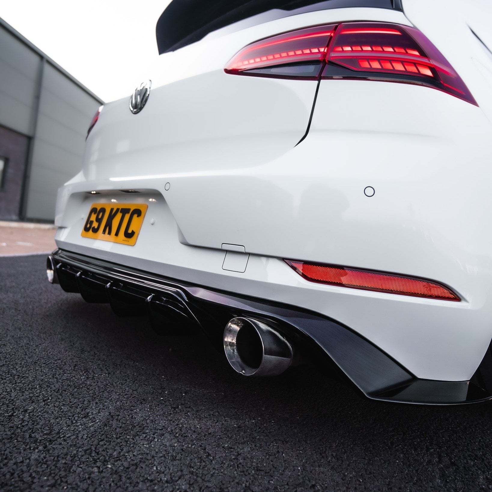 VW Golf GTI Mk7.5 EVO-1 Gloss Black Rear Diffuser by ZAERO (2017-2020)