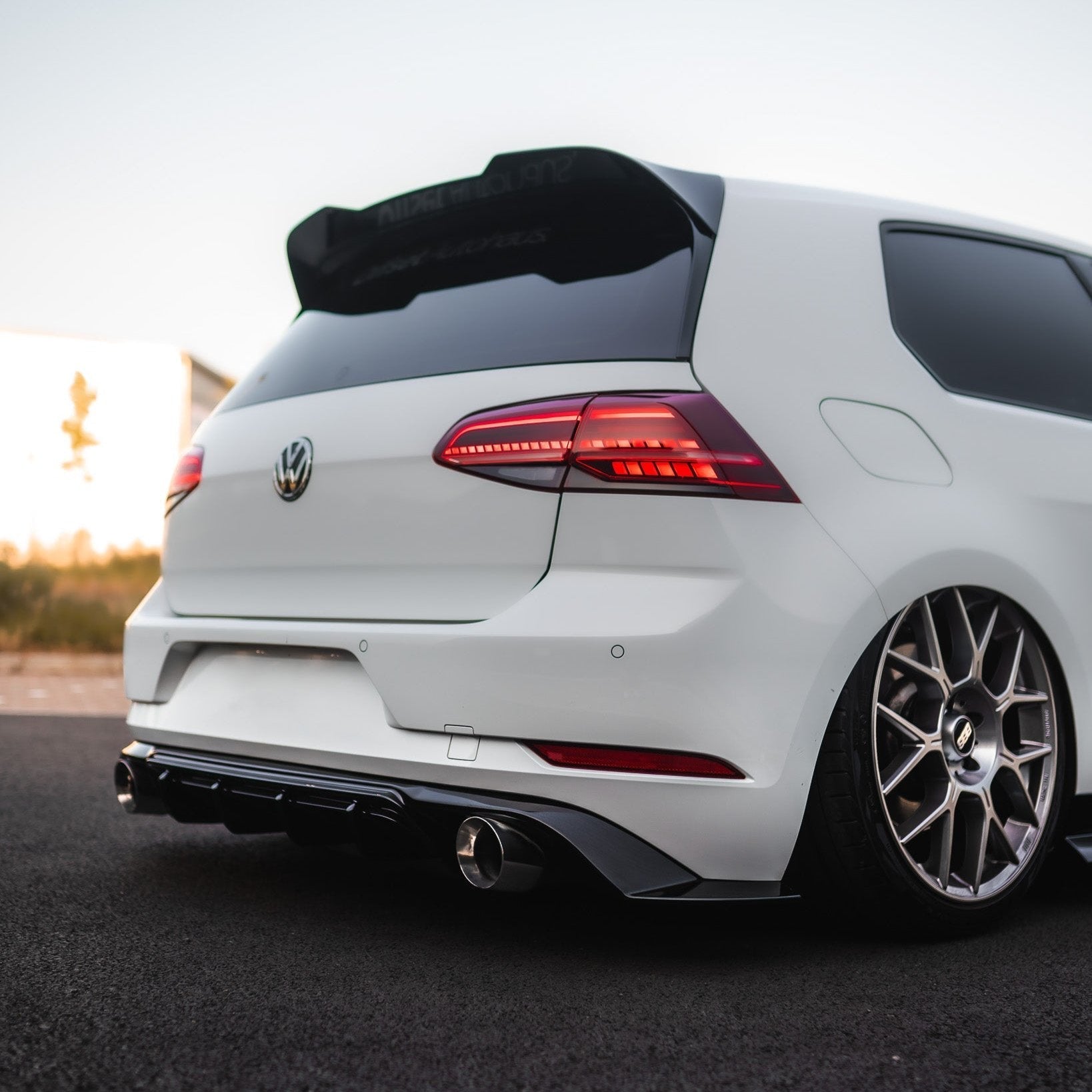 VW Golf GTI Mk7.5 EVO-1 Gloss Black Rear Diffuser by ZAERO (2017-2020)