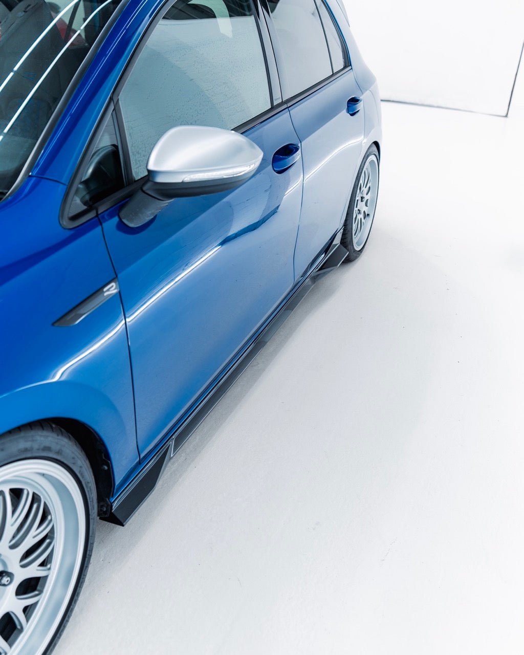 VW Golf R Mk8 Gloss Black Body Kit by ZAERO (2020-2024)